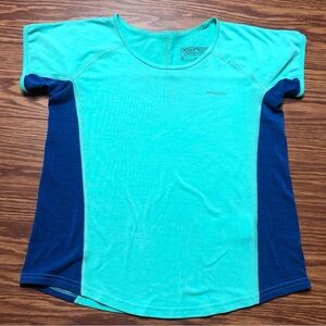 Patagonia girls short sleeve athletic Tee shirt size medium